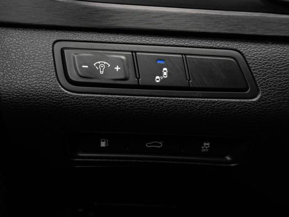 Hyundai Sonata VII (LF) Рестайлинг с пробегом 2018 года, цена 1 750 000 рублей, 154544 км, седан, Автокод Объявления