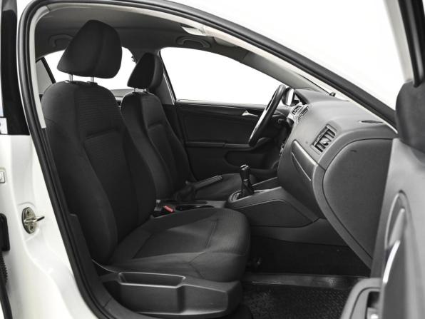 Volkswagen Jetta VI Рестайлинг с пробегом 2015 года, цена 1 025 000 рублей, 58755 км, седан, Автокод Объявления