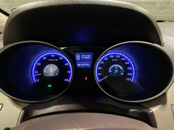 Hyundai ix35 I с пробегом 2010 года, цена 1 250 000 рублей, 187789 км, внедорожник, Автокод Объявления
