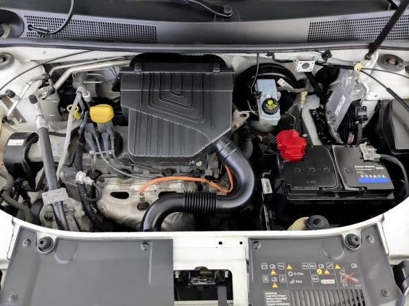 Renault Logan II Рестайлинг с пробегом 2022 года, цена 1 060 000 рублей, 121483 км, седан, Автокод Объявления