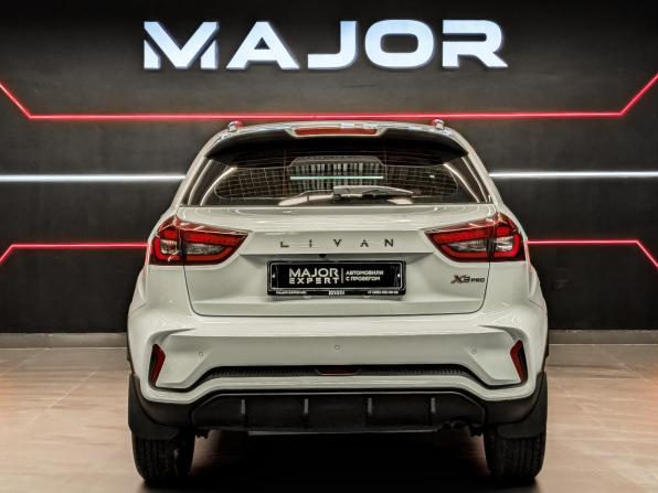 Maple X3 Pro с пробегом 2022 года, цена 1 370 000 рублей, 10808 км, внедорожник, Автокод Объявления