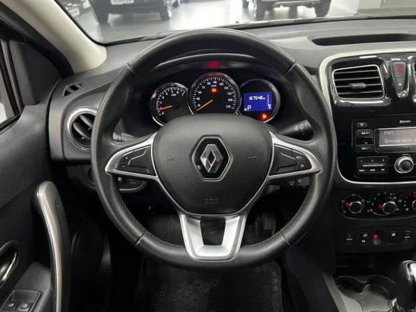 Renault Logan II Рестайлинг с пробегом 2018 года, цена 800 000 рублей, 167547 км, седан, Автокод Объявления