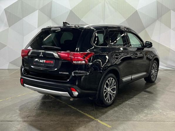 Mitsubishi Outlander III Рестайлинг 2 с пробегом 2018 года, цена 1 490 000 рублей, 258400 км, внедорожник, Автокод Объявления