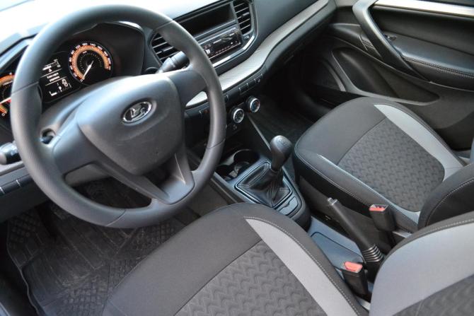 Lada (ВАЗ) Vesta I Рестайлинг (NG) с пробегом 2023 года, цена 1 300 000 рублей, 26507 км, седан, Автокод Объявления