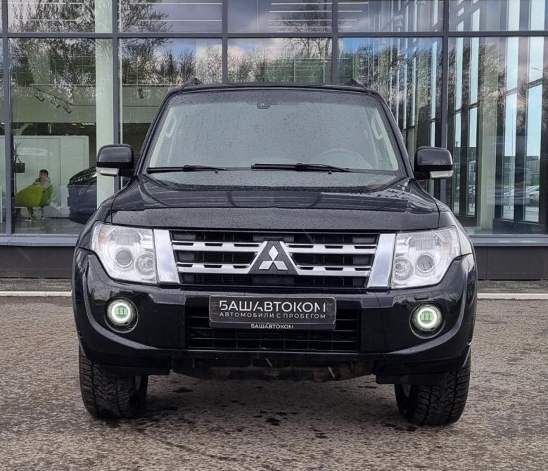 Mitsubishi Pajero IV Рестайлинг 2 Уфа  - изображение 2