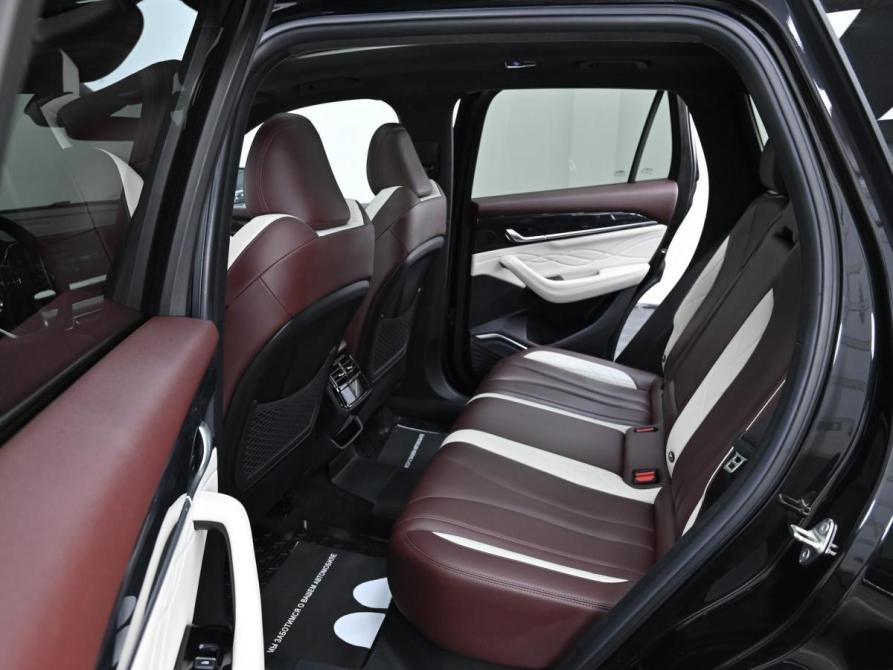 Geely Monjaro I Москва  - изображение 19