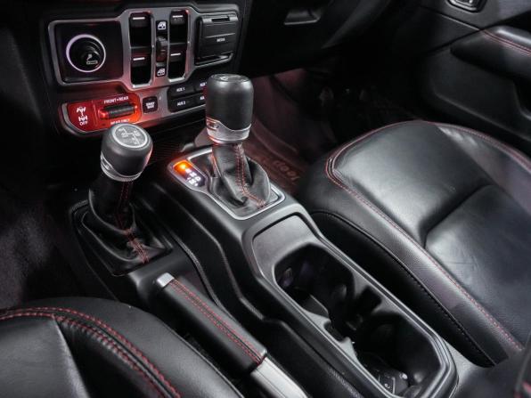 Jeep Wrangler IV (JL) с пробегом 2018 года, цена 4 644 000 рублей, 81036 км, внедорожник, Автокод Объявления