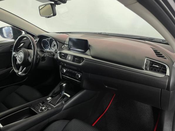 Mazda 6 III (GJ) Рестайлинг с пробегом 2018 года, цена 2 121 000 рублей, 90588 км, седан, Автокод Объявления