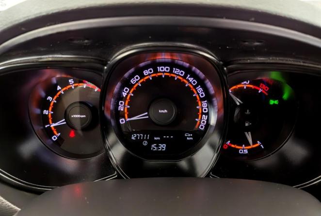 Lada (ВАЗ) Vesta I с пробегом 2021 года, цена 998 000 рублей, 127210 км, седан, Автокод Объявления