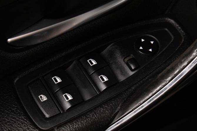 BMW 3 серии VI (F3x) с пробегом 2013 года, цена 1 699 000 рублей, 280000 км, седан, Автокод Объявления