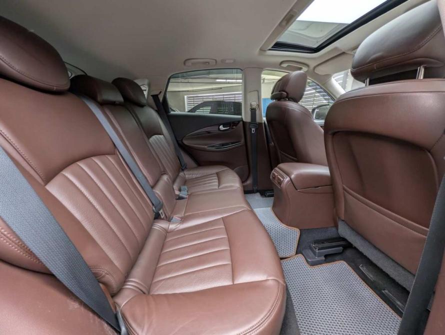 Infiniti QX50 I Москва  - изображение 12
