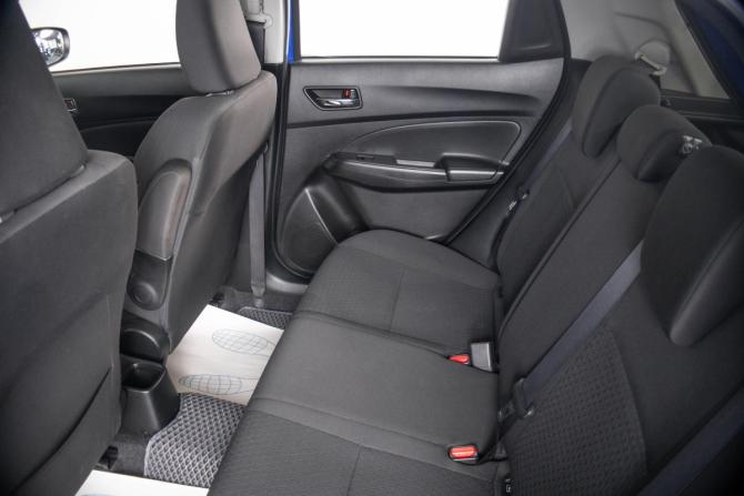 Suzuki Swift IV Рестайлинг с пробегом 2017 года, цена 1 439 000 рублей, 139245 км, хэтчбек, Автокод Объявления