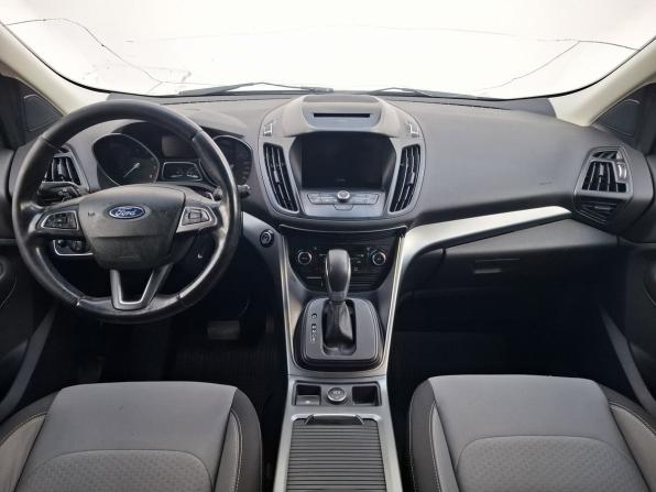 Ford Kuga II Рестайлинг с пробегом 2016 года, цена 1 500 000 рублей, 165203 км, внедорожник, Автокод Объявления