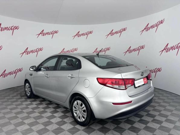 Kia Rio III Рестайлинг с пробегом 2015 года, цена 980 000 рублей, 130000 км, седан, Автокод Объявления