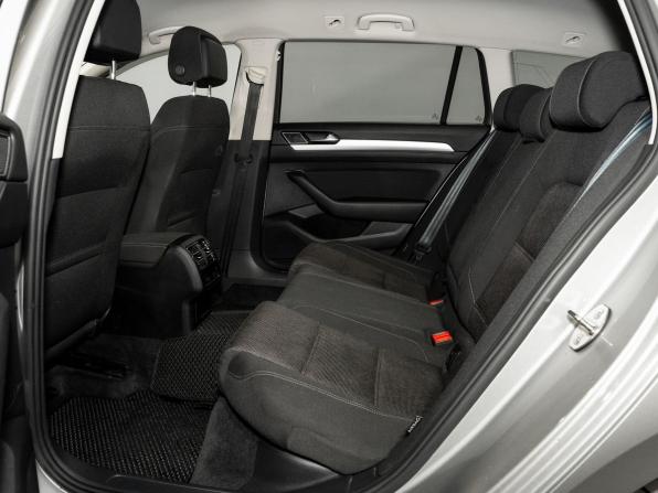 Volkswagen Passat B8 с пробегом 2015 года, цена 1 520 000 рублей, 77380 км, универсал, Автокод Объявления