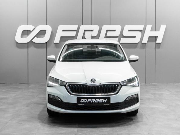 Skoda Rapid II с пробегом 2021 года, цена 1 524 000 рублей, 78675 км, лифтбек, Автокод Объявления