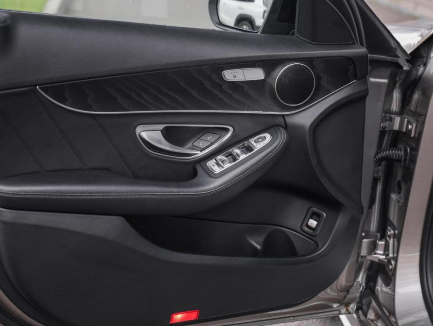 Mercedes-Benz C-Класс IV (W205) Рестайлинг Санкт-Петербург  - изображение 23