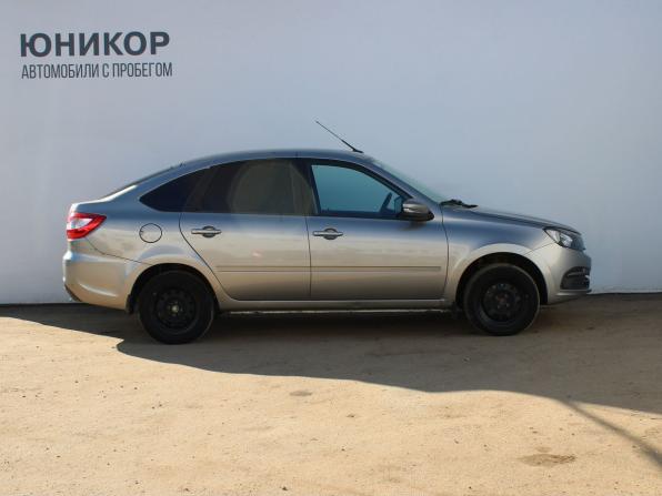Lada (ВАЗ) Granta I Рестайлинг с пробегом 2022 года, цена 739 000 рублей, 49440 км, лифтбек, Автокод Объявления