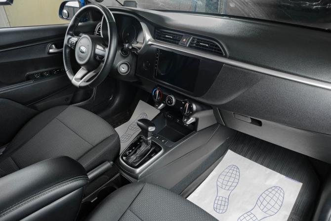 Kia Rio IV Рестайлинг с пробегом 2021 года, цена 1 459 000 рублей, 152112 км, седан, Автокод Объявления