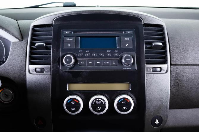 Nissan Pathfinder III Рестайлинг с пробегом 2012 года, цена 1 289 000 рублей, 240000 км, внедорожник, Автокод Объявления