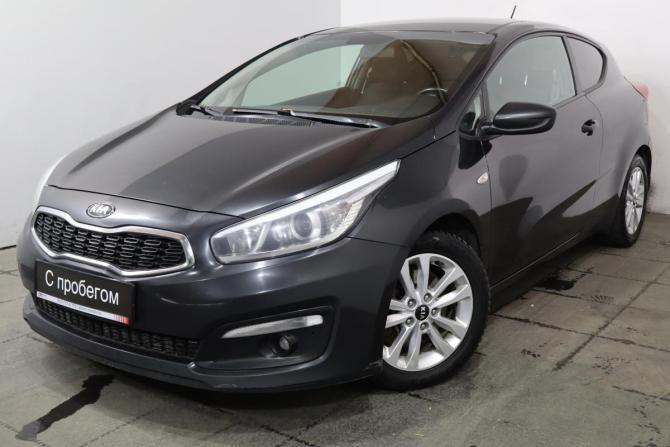 Kia Ceed II Рестайлинг с пробегом 2016 года, цена 999 000 рублей, 211000 км, хэтчбек, Автокод Объявления