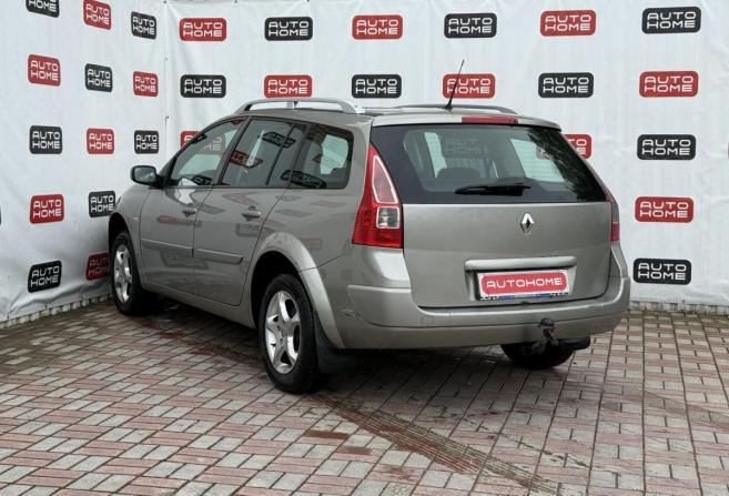 Renault Megane II Рестайлинг с пробегом 2007 года, цена 519 990 рублей, 389500 км, универсал, Автокод Объявления