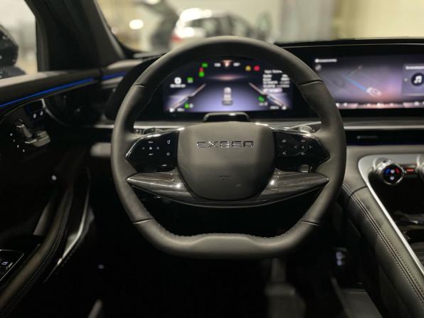 Exeed RX с пробегом 2024 года, цена 3 390 000 рублей, 2175 км, внедорожник, Автокод Объявления