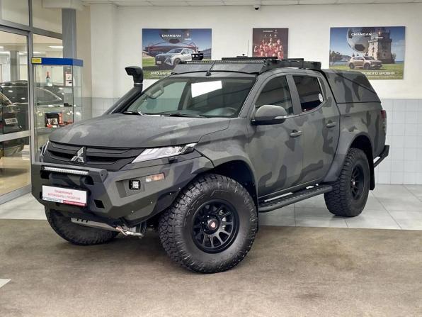 Mitsubishi L200 V Рестайлинг с пробегом 2021 года, цена 4 895 000 рублей, 28129 км, пикап, Автокод Объявления