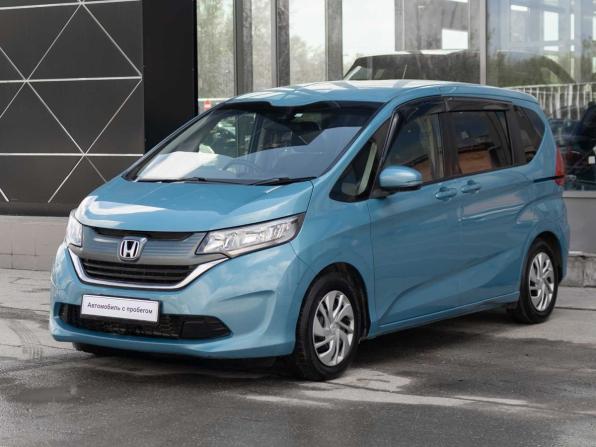 Honda Freed II с пробегом 2017 года, цена 1 380 000 рублей, 106120 км, компактвэн, Автокод Объявления
