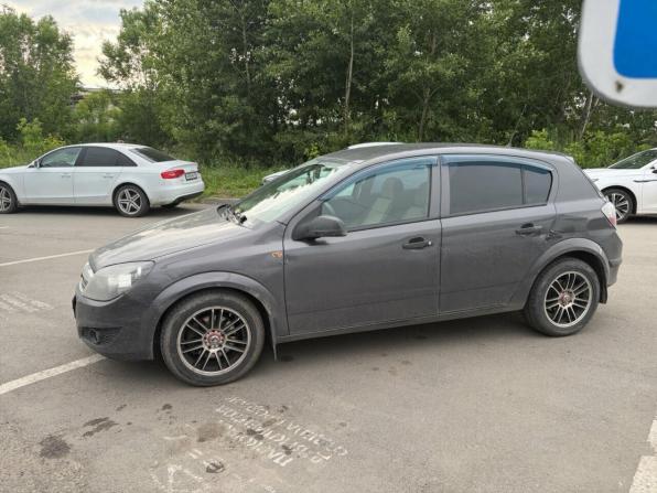 Opel Astra H Рестайлинг с пробегом 2012 года, цена 499 000 рублей, 215000 км, хэтчбек, Автокод Объявления