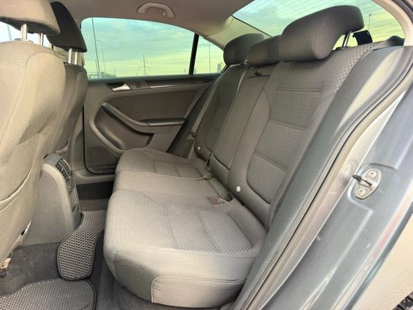 Volkswagen Jetta VI с пробегом 2012 года, цена 1 050 000 рублей, 133211 км, седан, Автокод Объявления