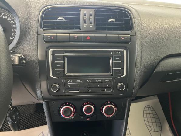 Volkswagen Polo V с пробегом 2012 года, цена 700 000 рублей, 100634 км, седан, Автокод Объявления