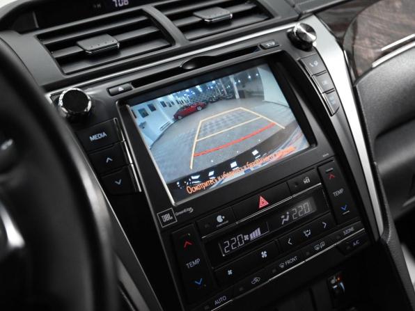Toyota Camry VII (XV50) Рестайлинг 2 с пробегом 2018 года, цена 1 579 000 рублей, 88086 км, седан, Автокод Объявления