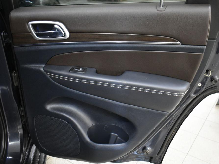 Jeep Grand Cherokee IV (WK2) Рестайлинг Мурманск  - изображение 16