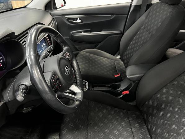 Kia Rio IV с пробегом 2020 года, цена 1 650 001 рубль, 85497 км, хэтчбек, Автокод Объявления