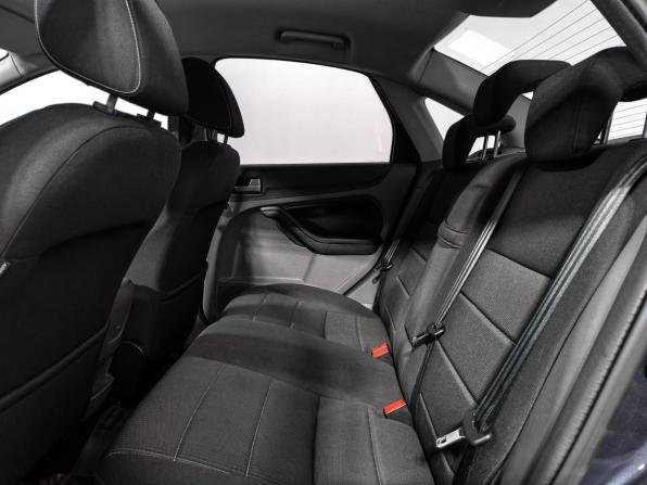 Ford Focus II Рестайлинг с пробегом 2011 года, цена 575 000 рублей, 176385 км, седан, Автокод Объявления