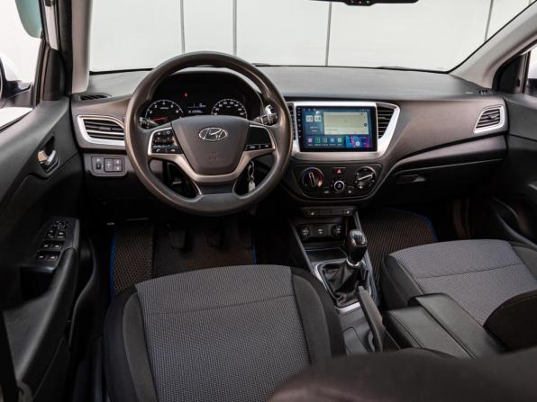 Hyundai Solaris II Рестайлинг с пробегом 2020 года, цена 1 429 000 рублей, 74917 км, седан, Автокод Объявления