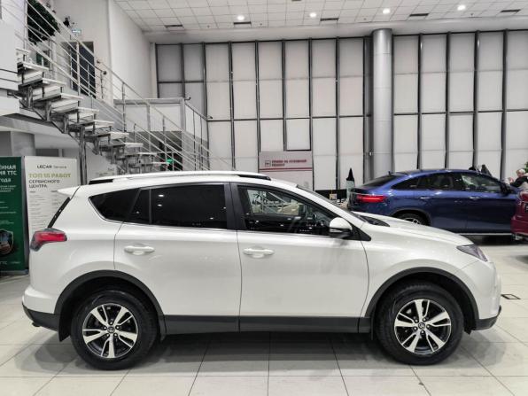 Toyota RAV4 IV (XA40) Рестайлинг с пробегом 2016 года, цена 2 150 000 рублей, 210192 км, внедорожник, Автокод Объявления