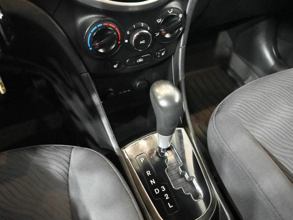 Hyundai Solaris I с пробегом 2013 года, цена 890 000 рублей, 247890 км, седан, Автокод Объявления