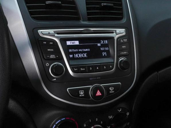 Hyundai Solaris I Рестайлинг с пробегом 2016 года, цена 1 010 000 рублей, 88470 км, хэтчбек, Автокод Объявления