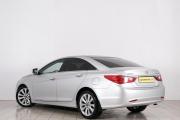 Hyundai Sonata VI (YF) Красноярск  - изображение 32