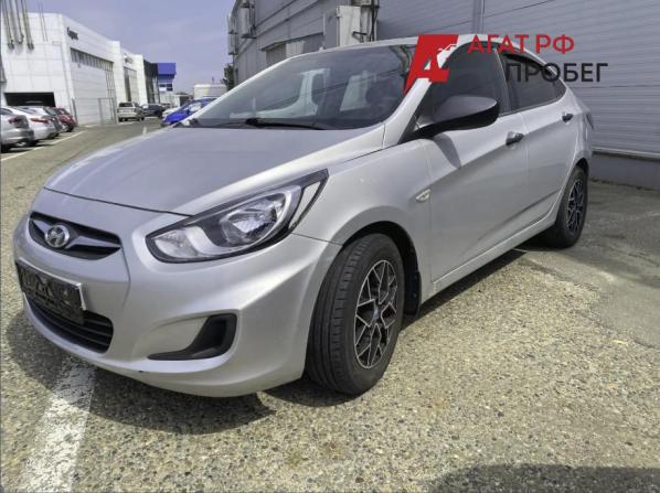 Hyundai Solaris I с пробегом 2011 года, цена 670 000 рублей, 212046 км, седан, Автокод Объявления