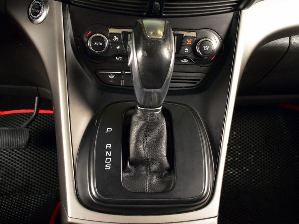 Ford Kuga II с пробегом 2013 года, цена 1 175 995 рублей, 130311 км, внедорожник, Автокод Объявления