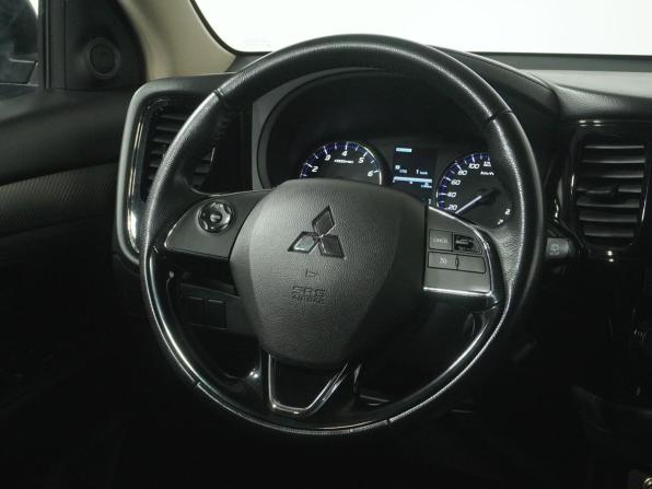 Mitsubishi Outlander III Рестайлинг 2 с пробегом 2018 года, цена 2 288 000 рублей, 49666 км, внедорожник, Автокод Объявления