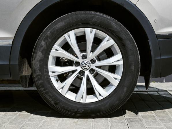 Volkswagen Tiguan II с пробегом 2017 года, цена 2 430 000 рублей, 128135 км, внедорожник, Автокод Объявления