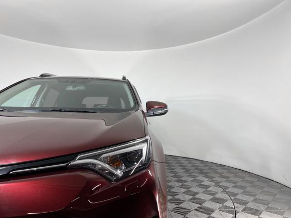 Toyota RAV4 IV (XA40) Рестайлинг с пробегом 2017 года, цена 2 585 000 рублей, 80000 км, внедорожник, Автокод Объявления