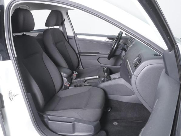 Volkswagen Jetta VI Рестайлинг с пробегом 2016 года, цена 1 140 000 рублей, 168679 км, седан, Автокод Объявления