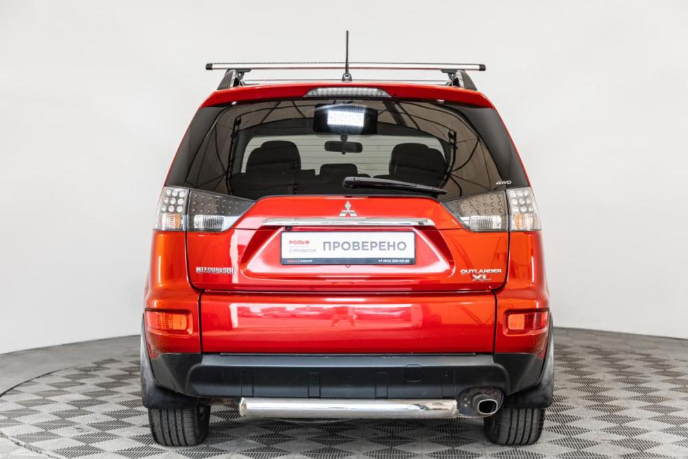 Mitsubishi Outlander II Рестайлинг Санкт-Петербург  - изображение 7