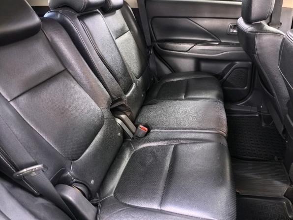 Mitsubishi Outlander III Рестайлинг 2 с пробегом 2015 года, цена 1 620 000 рублей, 188300 км, внедорожник, Автокод Объявления
