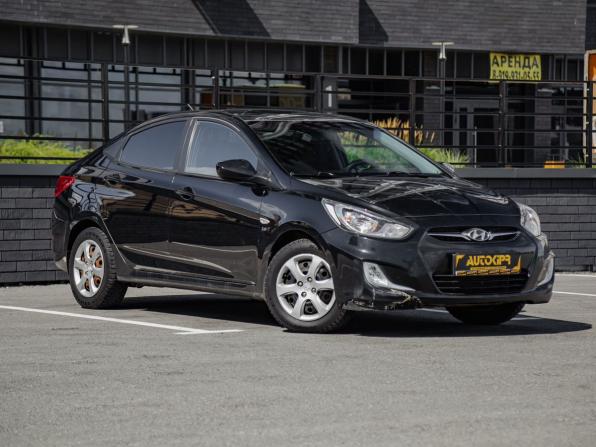 Hyundai Solaris I с пробегом 2012 года, цена 599 000 рублей, 251000 км, седан, Автокод Объявления